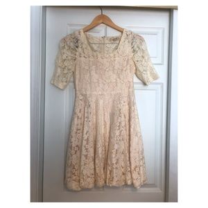 Forever 21 Lace Dress